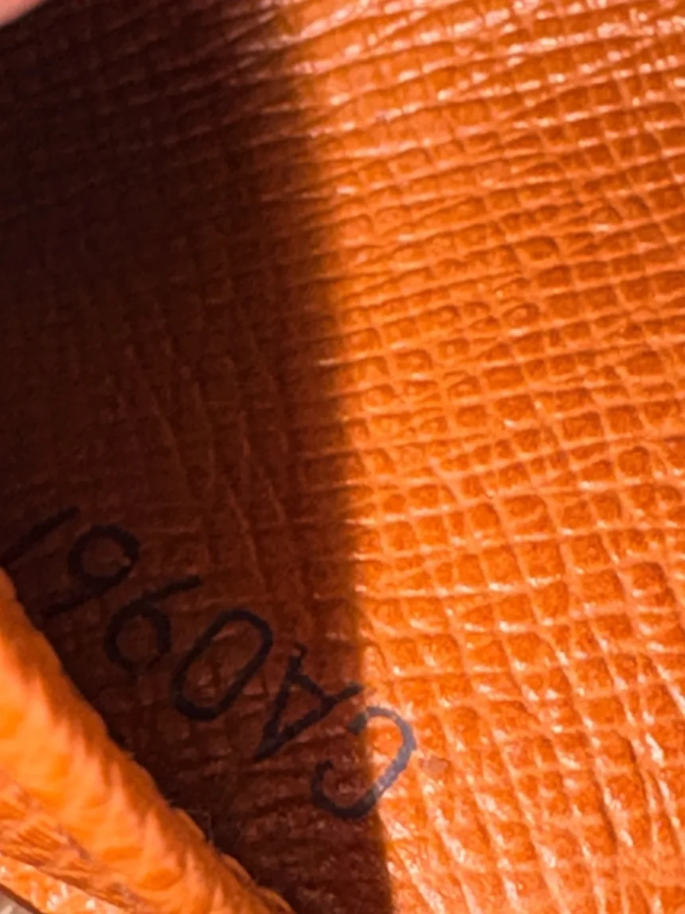 Louis Vuitton Monogram Snap Agenda PM - Picture 12 of 12